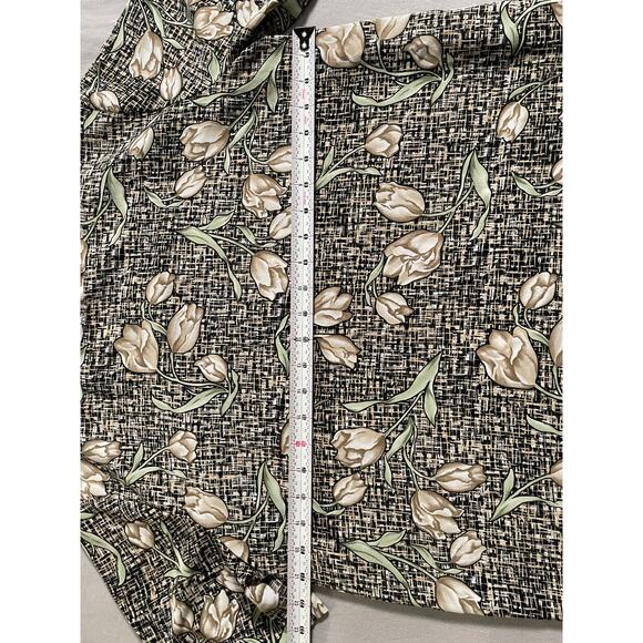 Liz Baker Tulip Pattern Blouse - Picture 6 of 7